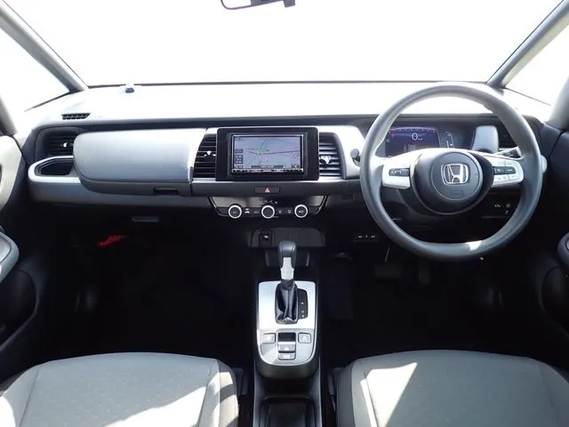 フィット（ホンダ）の車両写真