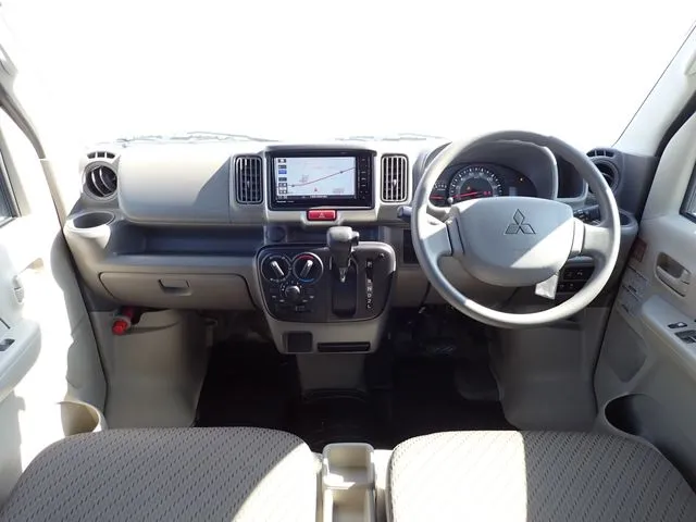 ミニキャブバン（ミツビシ）の車両写真