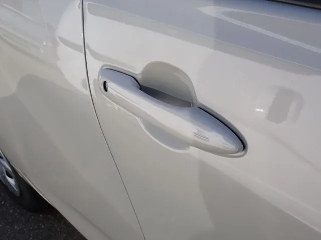 アクア（トヨタ）の車両写真