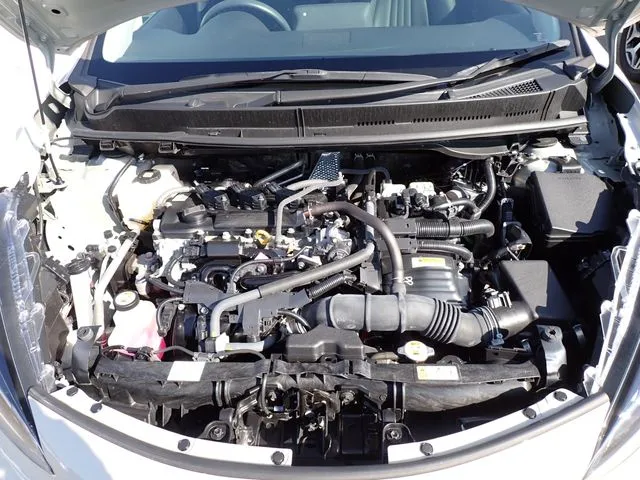 アクア（トヨタ）の車両写真