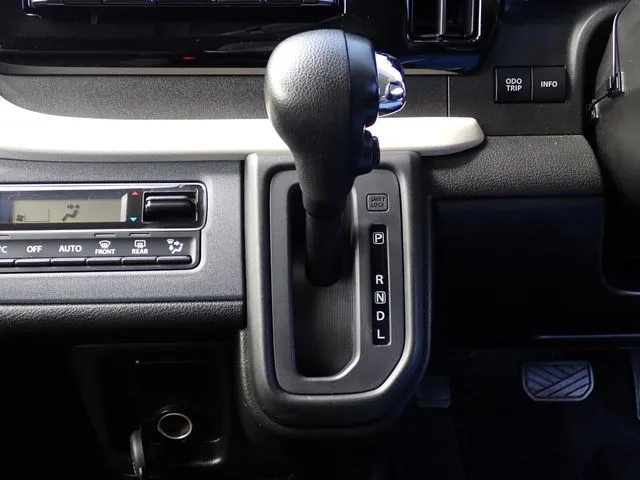 スズキ　ソリオ