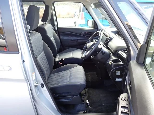 スズキ　ソリオ