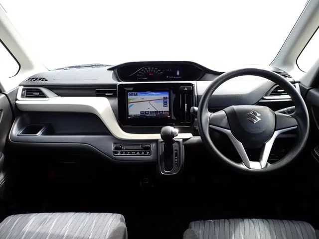 スズキ　ソリオ