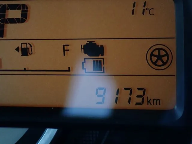 スペーシア（スズキ）の車両写真