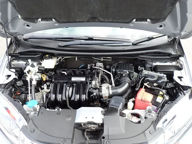 ホンダ　シャトル　ハイブリッド　４ＷＤ