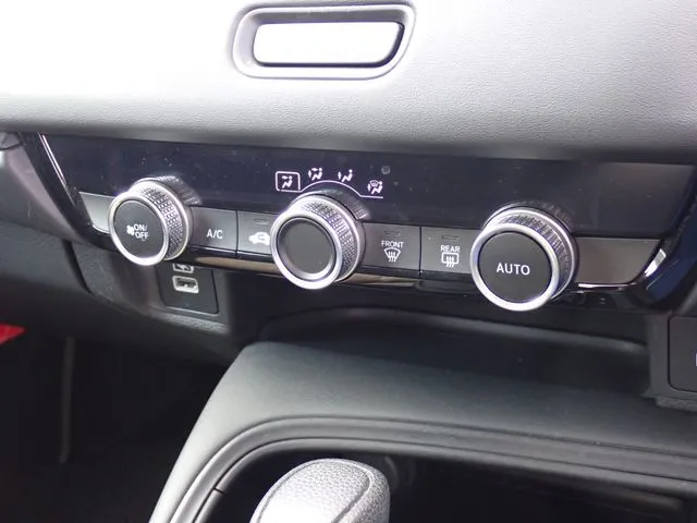 ホンダ　ヴェゼル　ｅ：ＨＥＶ