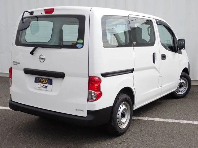 ニッサン　ＮＶ２００バネットバン