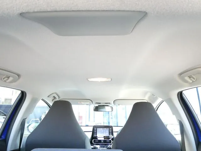 アクア（トヨタ）の車両写真