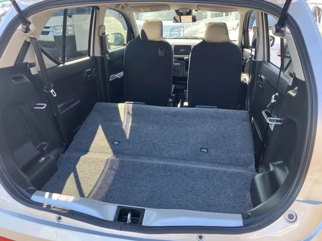 アルト　４ＷＤ（スズキ）の車両写真