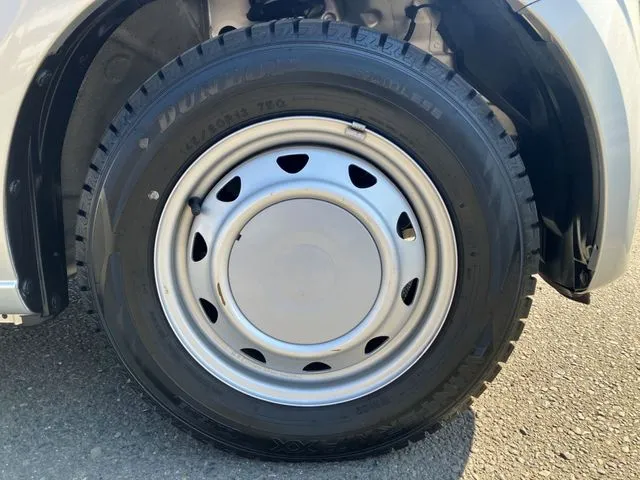 アルト　４ＷＤ（スズキ）の車両写真