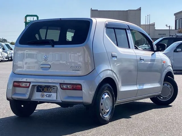アルト　４ＷＤ（スズキ）の車両写真