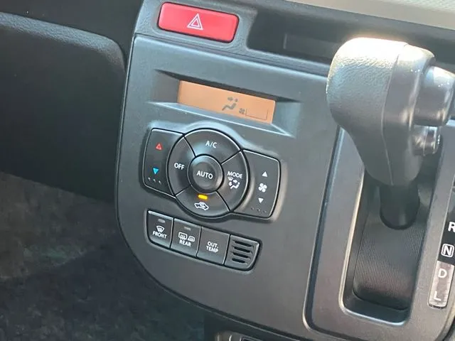 アルト　４ＷＤ（スズキ）の車両写真