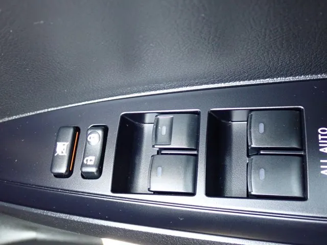 カローラアクシオ（トヨタ）の車両写真