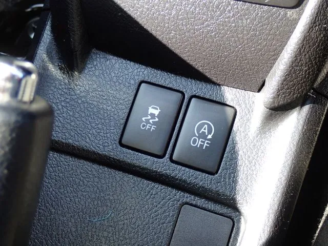 カローラアクシオ（トヨタ）の車両写真