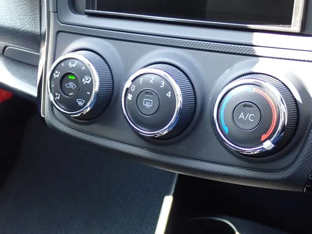 カローラアクシオ（トヨタ）の車両写真