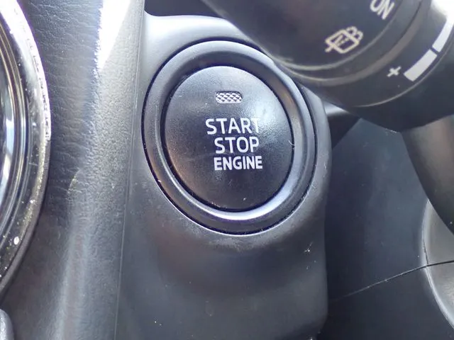 マツダ　ＭＡＺＤＡ２