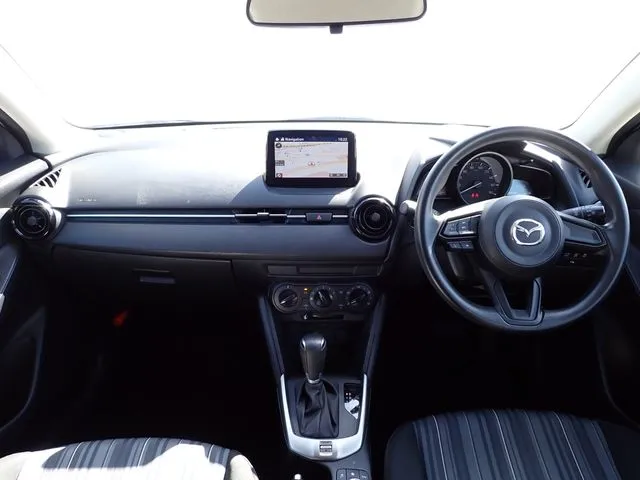 マツダ　ＭＡＺＤＡ２