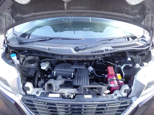 スペーシア　カスタム（スズキ）の車両写真