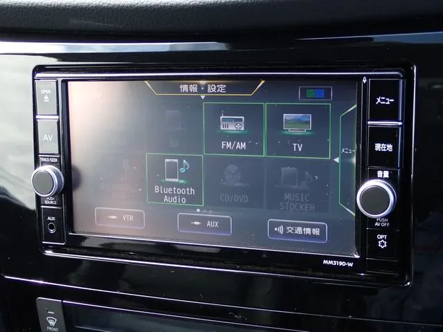 ニッサン エクストレイル ハイブリッド 2WD