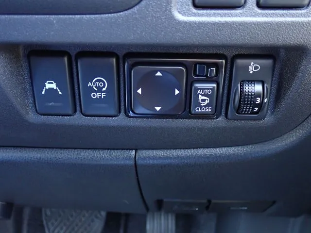 マーチ（ニッサン）の車両写真