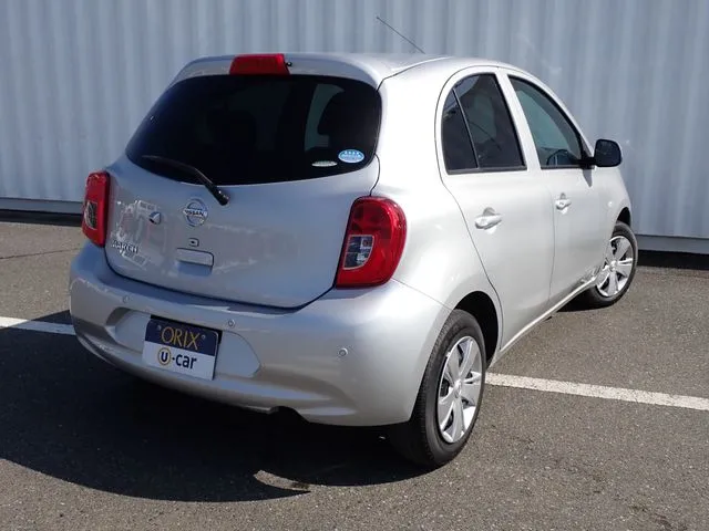 マーチ（ニッサン）の車両写真
