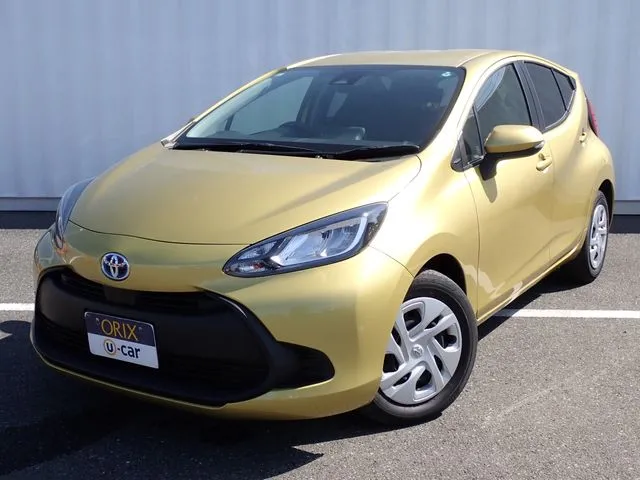 トヨタ　アクア