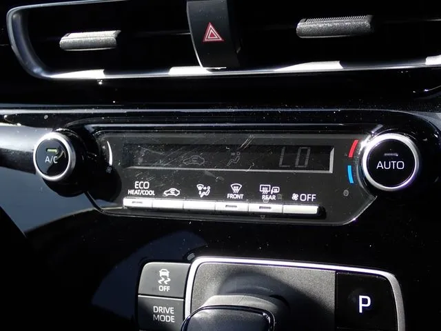 トヨタ　アクア