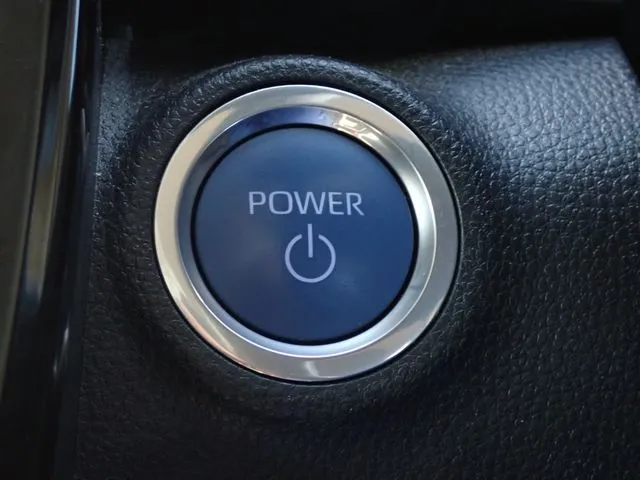 トヨタ　アクア