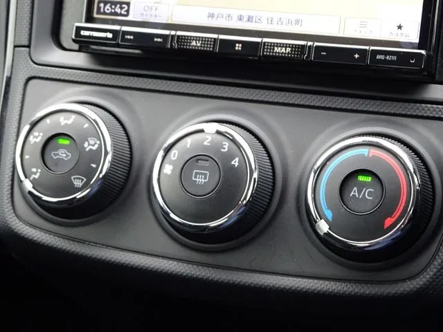 カローラアクシオ（トヨタ）の車両写真