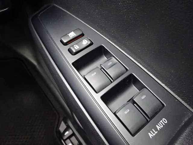 カローラアクシオ（トヨタ）の車両写真