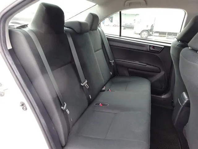 カローラアクシオ（トヨタ）の車両写真