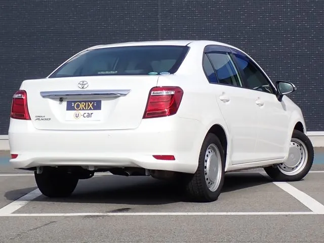 カローラアクシオ（トヨタ）の車両写真