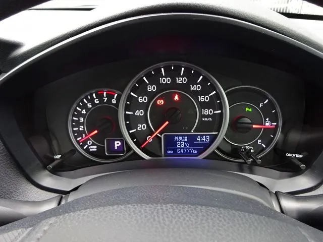 カローラアクシオ（トヨタ）の車両写真