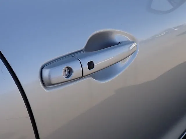 スズキ　スイフト