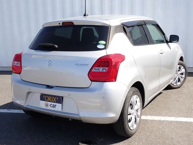 スズキ　スイフト