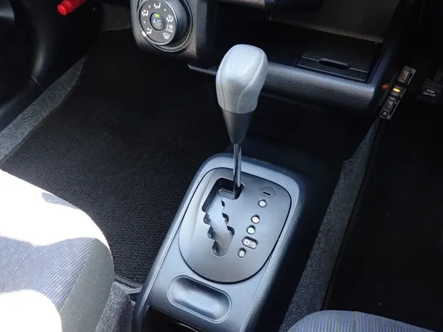 トヨタ　プロボックスバン　４ＷＤ