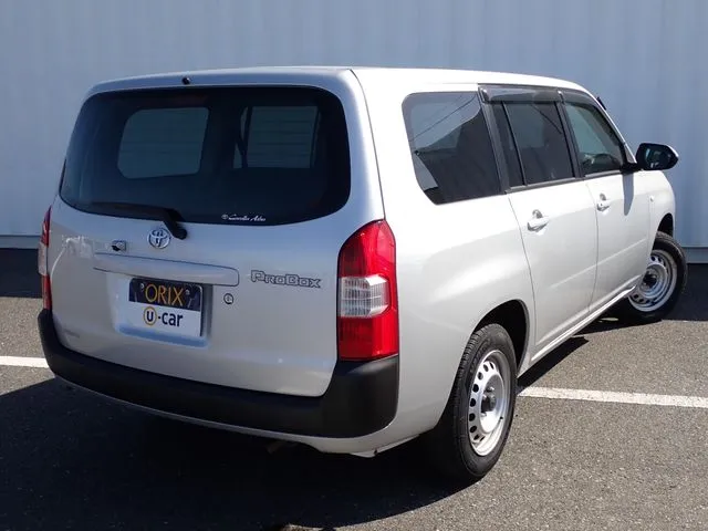トヨタ　プロボックスバン　４ＷＤ