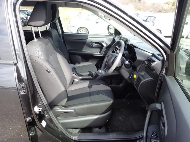 ダイハツ ロッキー