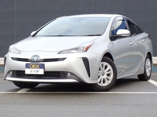 トヨタ プリウス