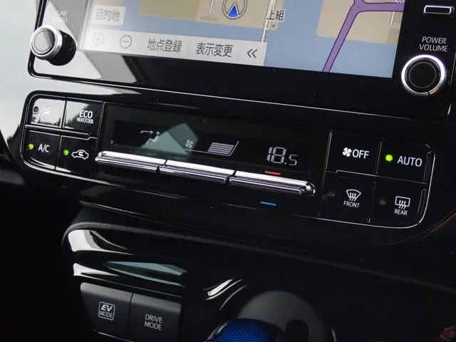 トヨタ プリウス