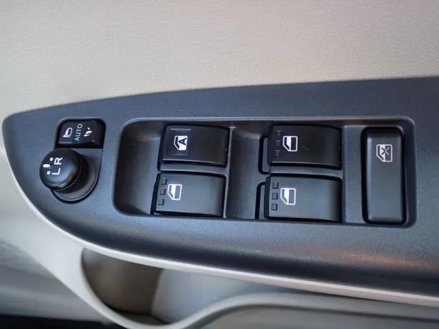 ダイハツ　ブーン