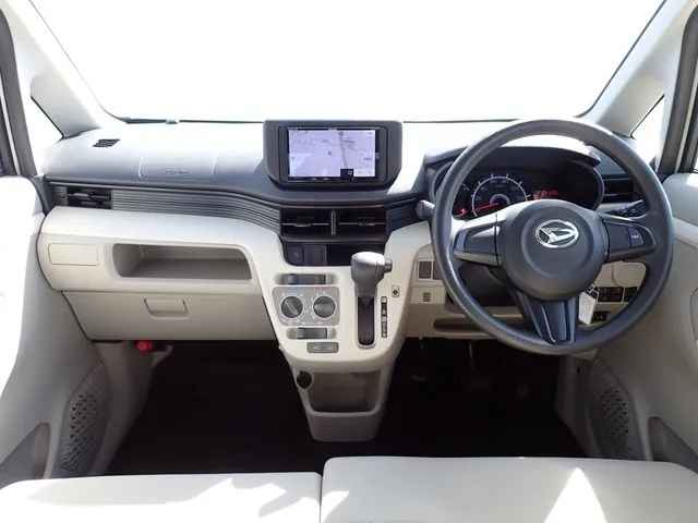 ダイハツ　ムーヴ　４ＷＤ