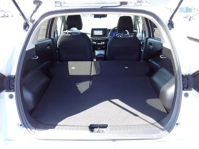 ニッサン　ノート　４ＷＤ