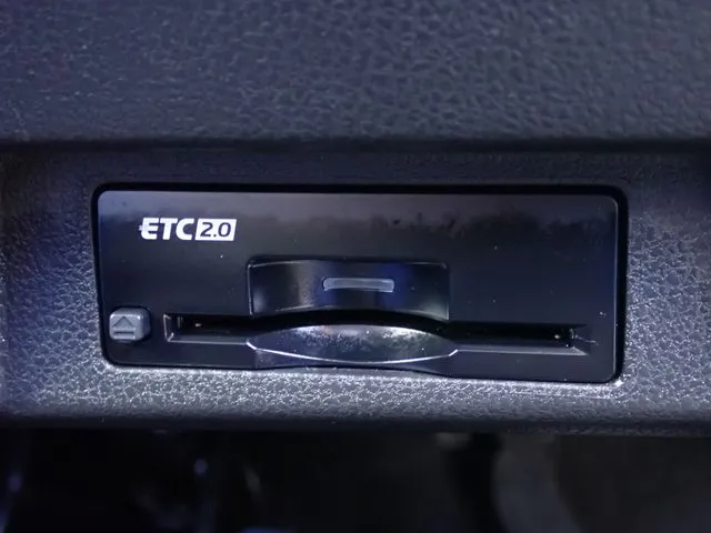 リーフ(ニッサン)の車両写真