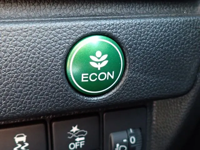 ホンダ　フィット　ハイブリッド