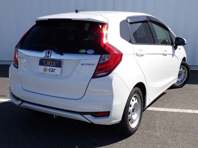 ホンダ　フィット　ハイブリッド
