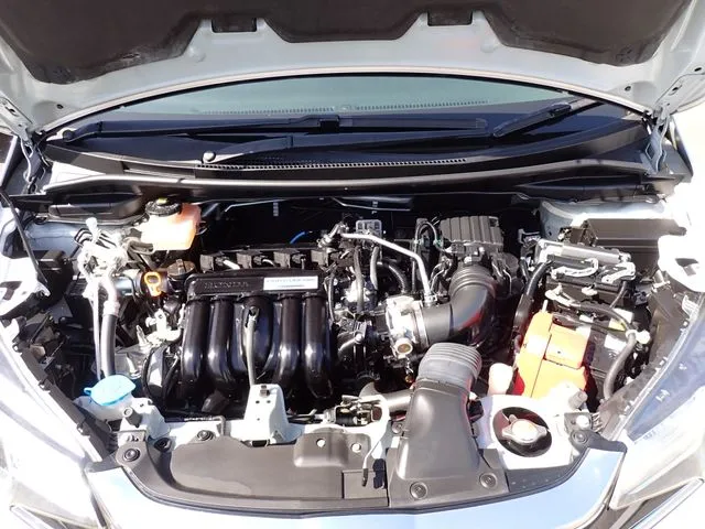 ホンダ　フィット　ハイブリッド