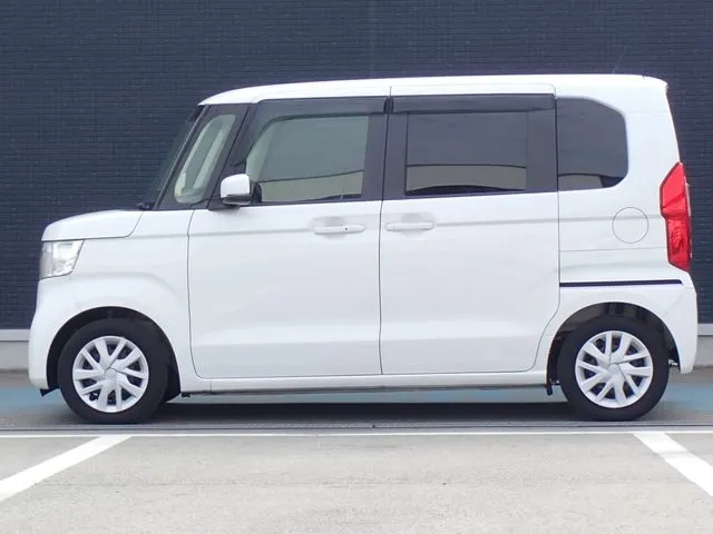 Ｎ　ＢＯＸ（ホンダ）の車両写真