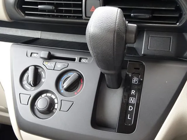 ルークス（ニッサン）の車両写真