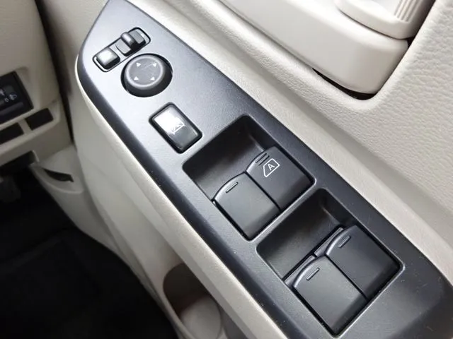 ルークス（ニッサン）の車両写真